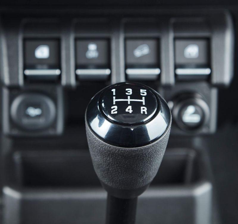 Gear shift knob